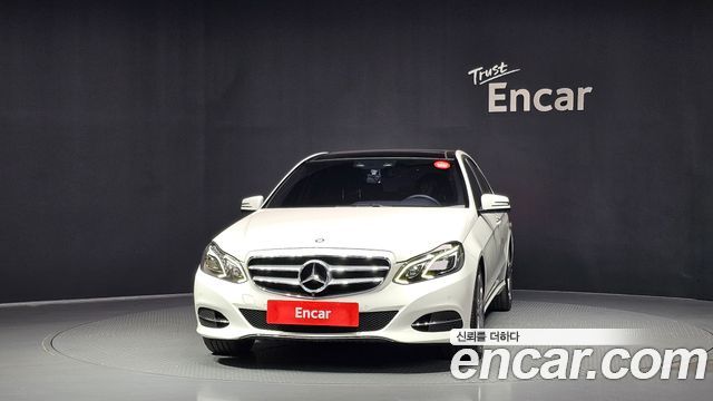 Mercedes-Benz E-Class 2016 — photo 3