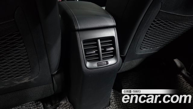 Kia Niro 2018 — photo 33