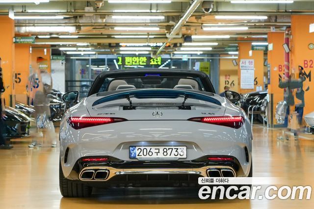 Mercedes-Benz SL-Class 2023 — photo 6