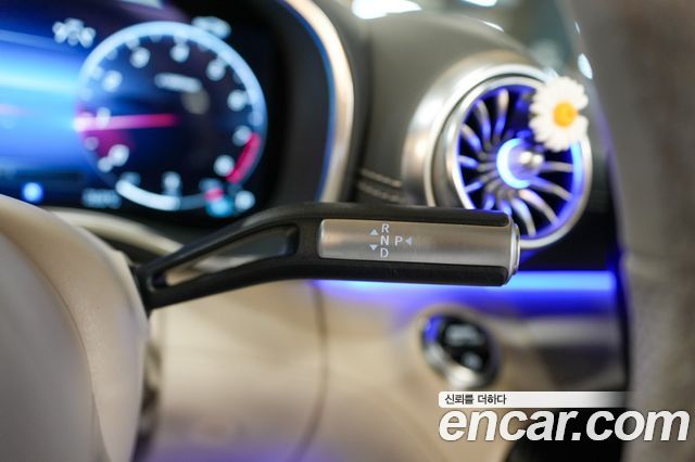 Mercedes-Benz SL-Class 2023 — photo 10