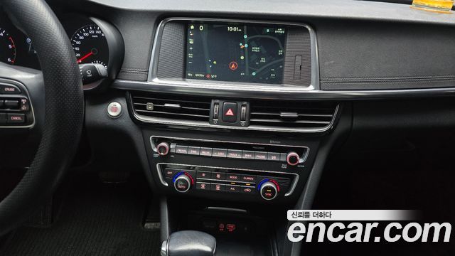 Kia K5 2016 — photo 22