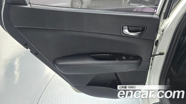 Kia K5 2016 — photo 15