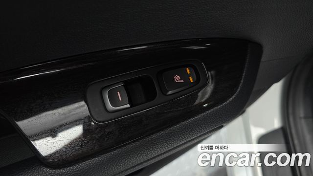 Kia K5 2016 — photo 30