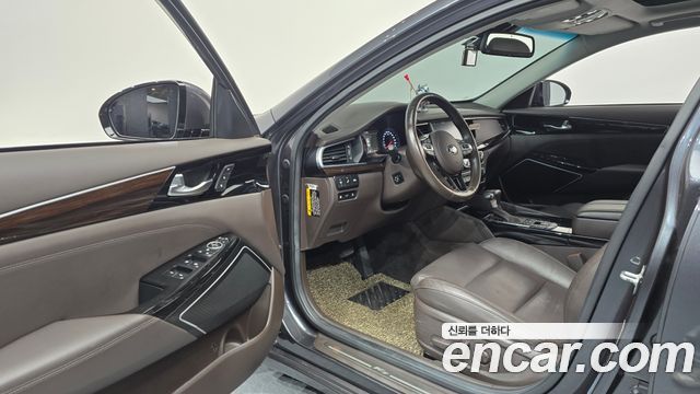 Kia K7 2018 — photo 13