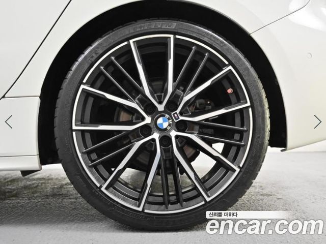 BMW 1-Series 2020 — photo 5