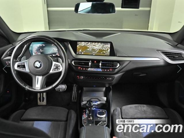 BMW 1-Series 2020 — photo 7