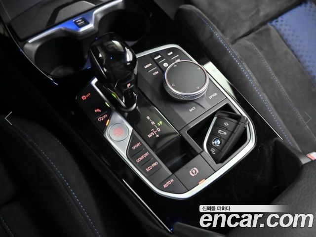 BMW 1-Series 2020 — photo 9