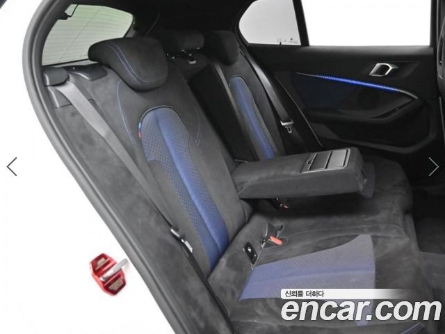 BMW 1-Series 2020 — photo 12