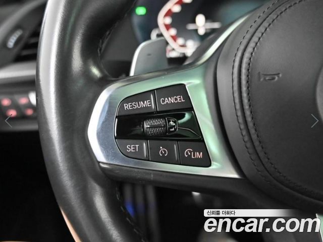 BMW 1-Series 2020 — photo 16