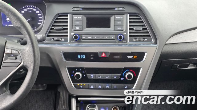 Hyundai Sonata 2017 — photo 14