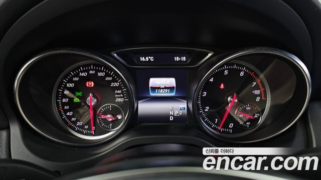 Mercedes-Benz CLA-Class 2018 — photo 11