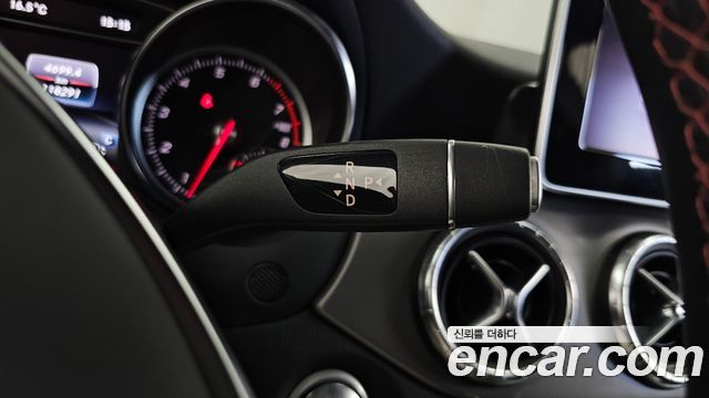 Mercedes-Benz CLA-Class 2018 — photo 12
