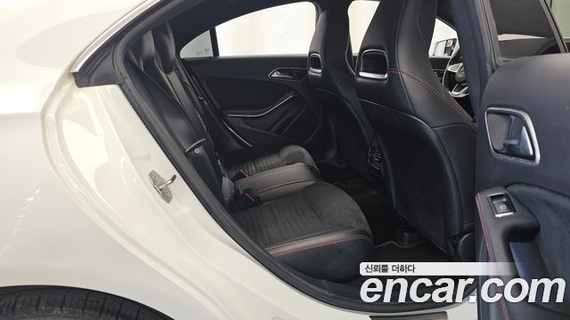 Mercedes-Benz CLA-Class 2018 — photo 18