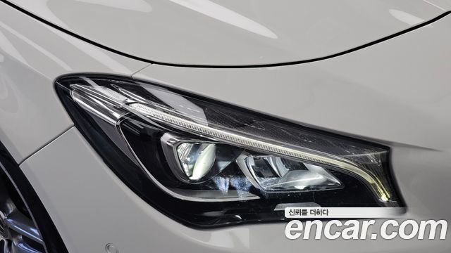 Mercedes-Benz CLA-Class 2018 — photo 8