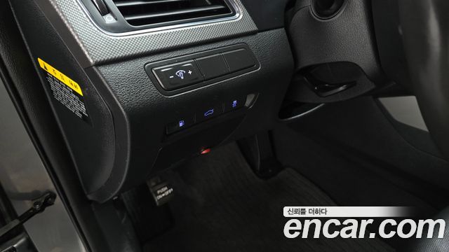 Hyundai Sonata 2017 — photo 19