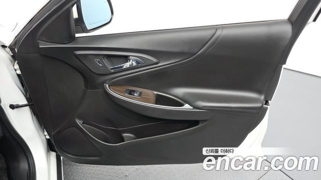 Chevrolet Korea Malibu 2017 — photo 14