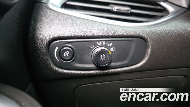 Chevrolet Korea Malibu 2017 — photo 28
