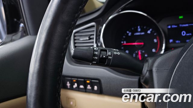 Kia Canival 2019 — photo 24