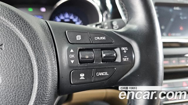 Kia Canival 2019 — photo 16
