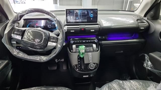 Hyundai Casper 2027 — photo 7