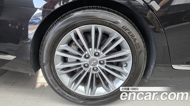 Genesis EQ900 2018 — photo 5