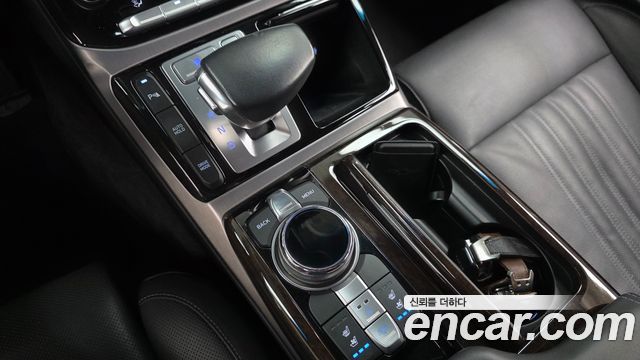 Genesis EQ900 2018 — photo 9