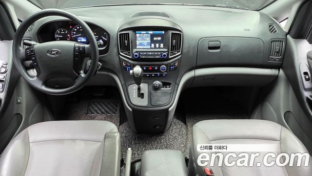 Hyundai Starex 2019 — photo 7