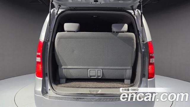 Hyundai Starex 2019 — photo 20