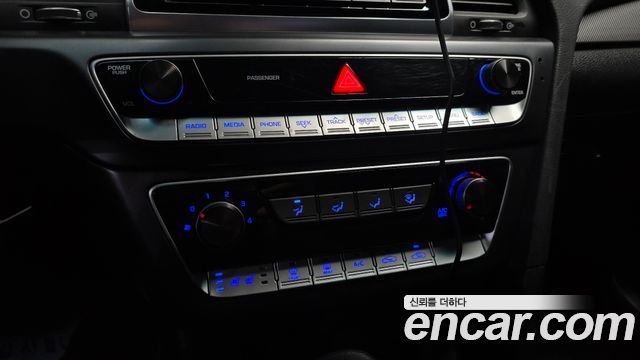 Hyundai Sonata 2020 — photo 23