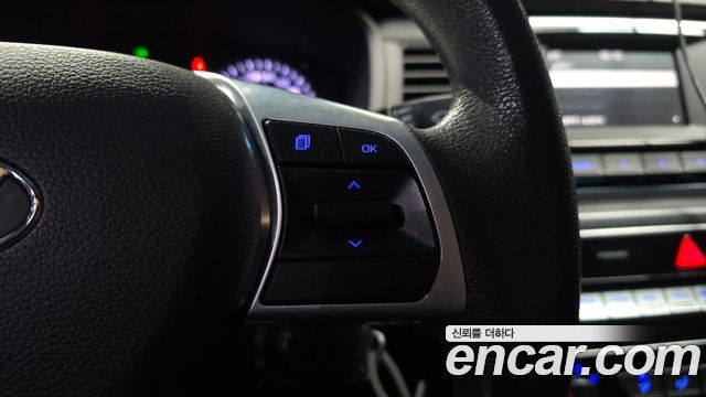 Hyundai Sonata 2020 — photo 32