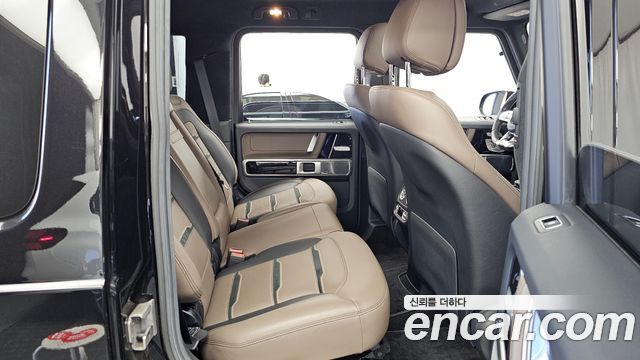 Mercedes-Benz G-Class 2020 — photo 18