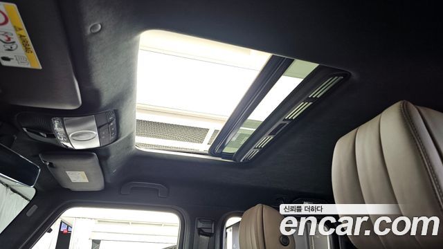 Mercedes-Benz G-Class 2020 — photo 25