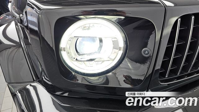 Mercedes-Benz G-Class 2020 — photo 8