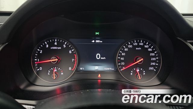 Kia K7 2017 — photo 8