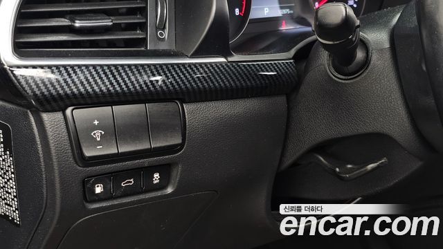 Kia K7 2017 — photo 16