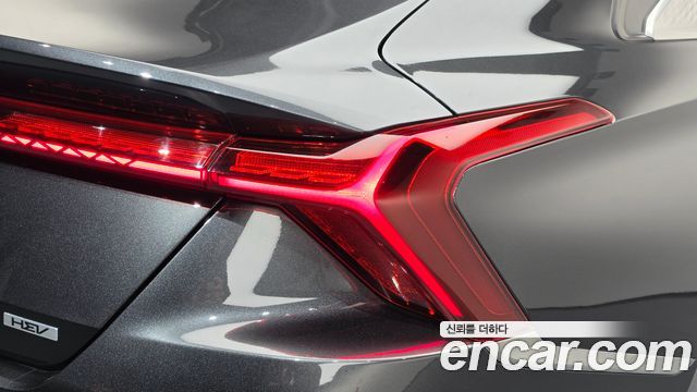 Kia K8 2022 — photo 9