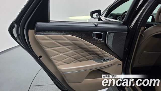 Kia K8 2022 — photo 15