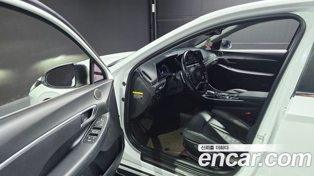 Hyundai Sonata 2020 — photo 13