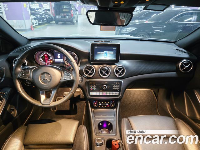 Mercedes-Benz GLA-Class 2018 — photo 7