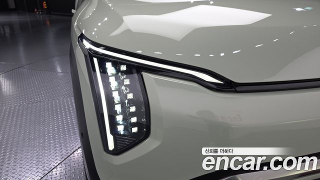 Kia EV3 2025 — photo 8