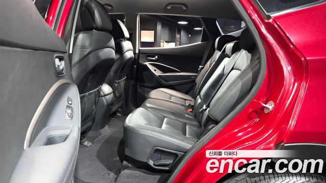 Hyundai Santafe 2016 — photo 18