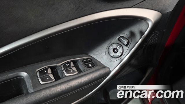 Hyundai Santafe 2016 — photo 28