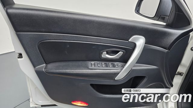 Renault Korea SM5  2013 — photo 14