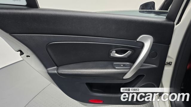 Renault Korea SM5  2013 — photo 15