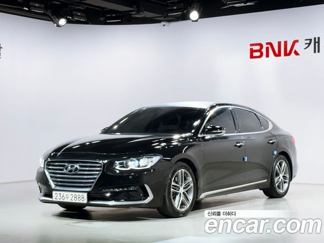 Hyundai Grandeur 2017 — photo 1