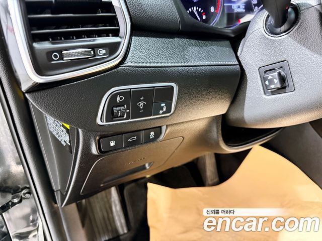 Hyundai Grandeur 2017 — photo 8