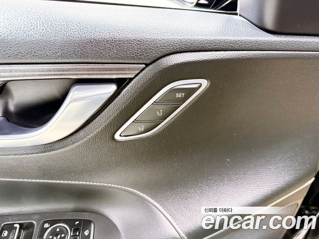 Hyundai Grandeur 2017 — photo 16