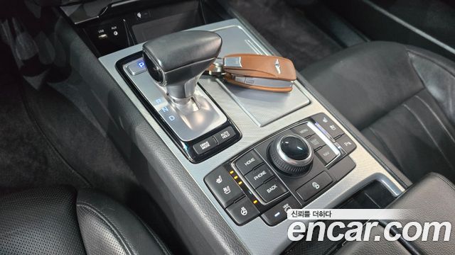 Genesis G80 2017 — photo 12