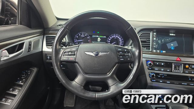 Genesis G80 2017 — photo 18