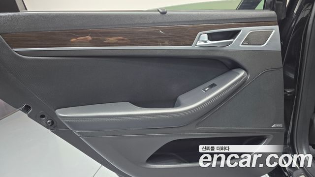 Genesis G80 2017 — photo 15